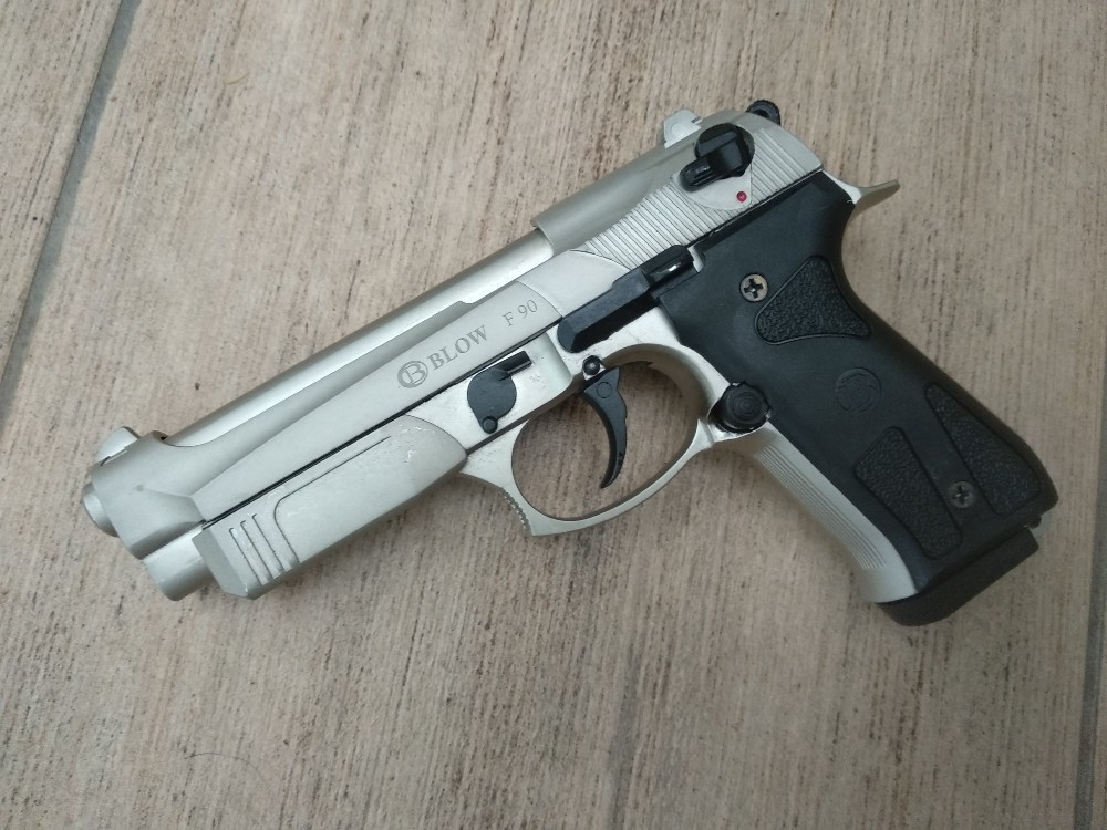 BLOW F90 Nikkel 9 mm PAK kaliberű fegyverek