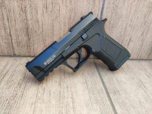 Ekol Alp 9 mm PAK kaliberű fegyverek