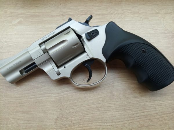 Zoraki R1 2,5″ Nikkel 9 mm K kaliberű revolverek