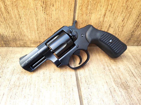 ME38 COMPACT Fekete