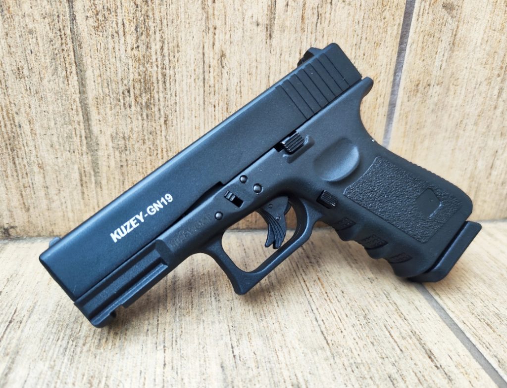 Kuzey GN19 9 mm PAK kaliberű fegyverek