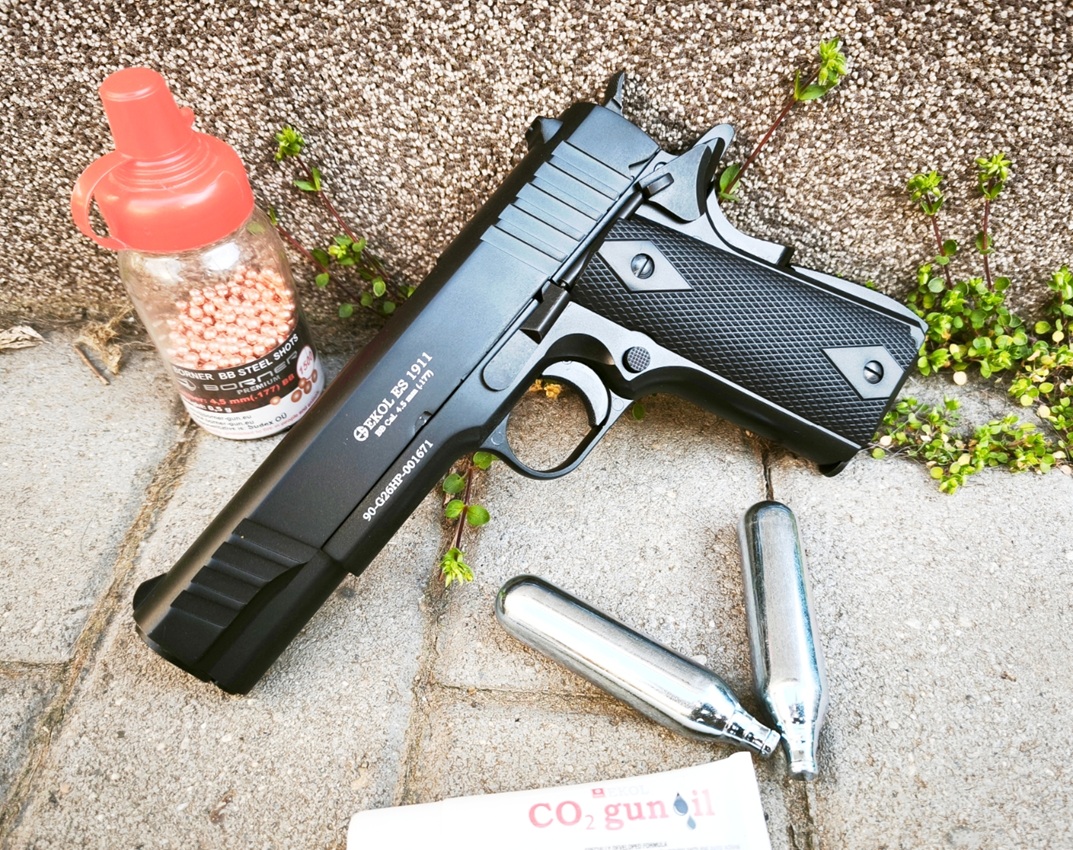 Ekol ES 1911 CO2-légpisztoly, fekete Légfegyverek